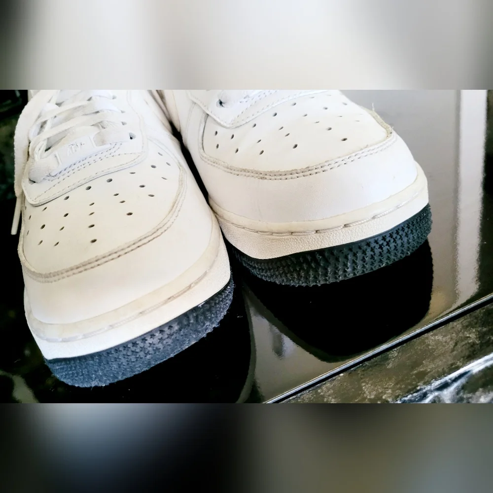 Nike Air Forse 1 Unisex Mens 7/Womens 8.5 White/Black Leather Sneakers - Picture 5 of 16